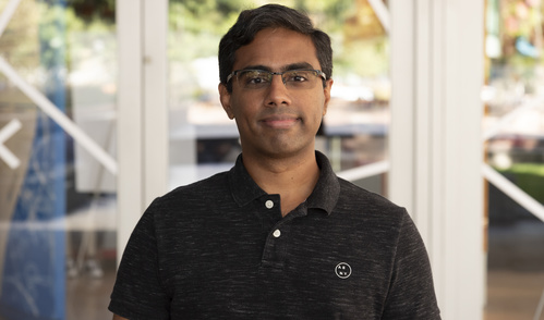 Portrait of Niranj Chandrasekaran