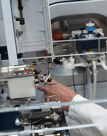 Mass spectrometer, Proteomics platform